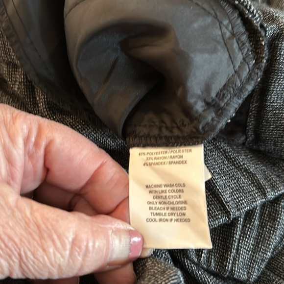 New women’s slacks with pockets grayish/black size 24W - Picture 6 of 6